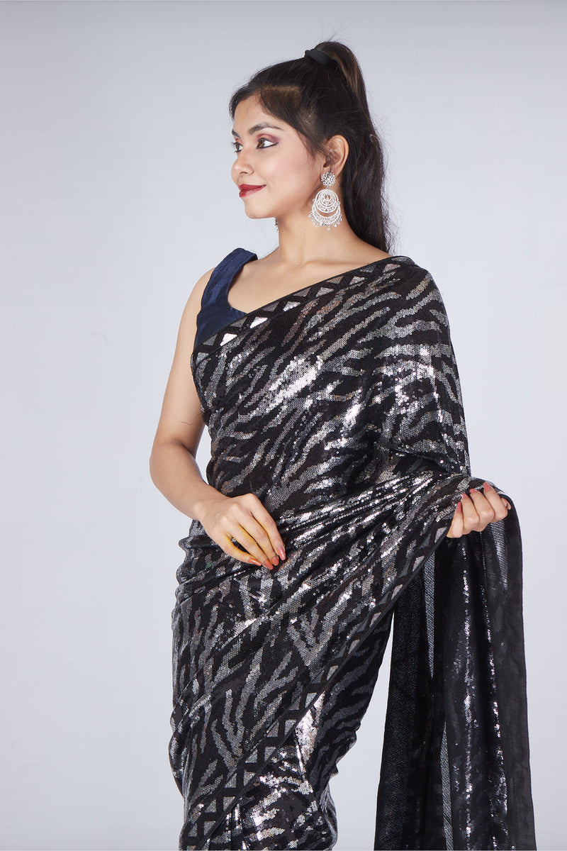 Wildluxe Black Saree