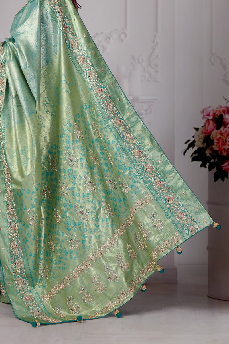 Whispering Palms Kerala Kasavu Saree